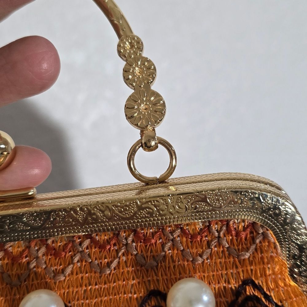 Elegant Multicolor Beaded Handbag - Picture 5 of 13